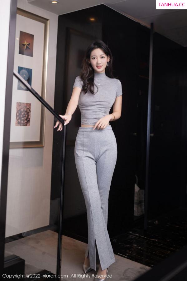 唐安琪  [XiuRen]高清写真图 2022.09.19 No.5608 唐安琪第4张图片